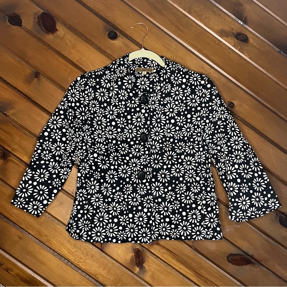 Lightweight jacket